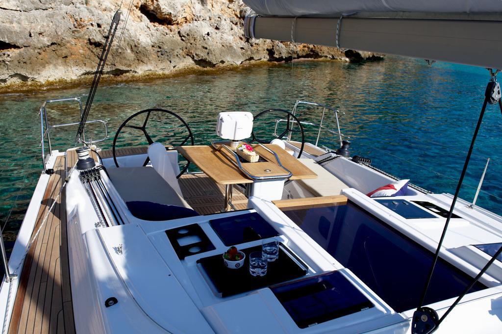 Hotel "Alkyoni" Sailing Yacht Saloniki Zewnętrze zdjęcie